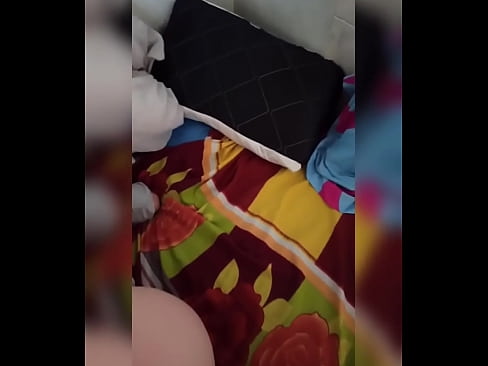 ❤️ Ҳамҳуҷраи ман дар хона танҳо мемонад, зеро шавҳараш ба рухсатӣ меравад ва ман аз фурсат истифода бурда, ӯро сиҳат мекунам ва харашро аз шир пур мекунам ❌ Суперпорно дар tg.fulldesisex.ru ☑